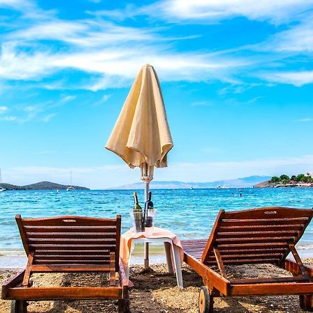 ביטז Blue Bay Beach Hotel (Adults Only) מראה חיצוני תמונה